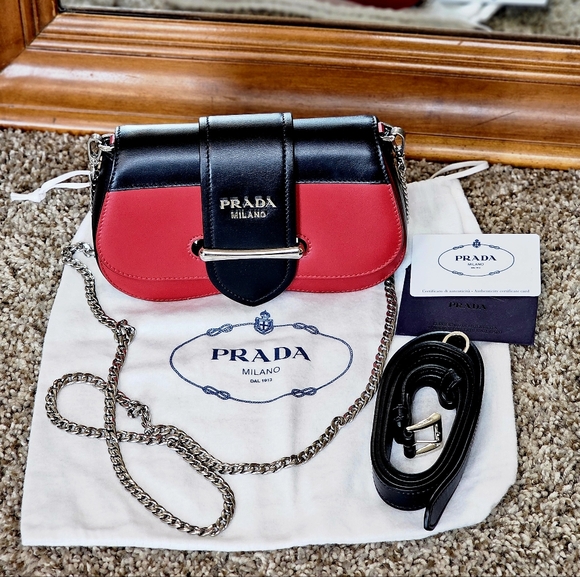 Prada convertible crossbody/belt bag - Picture 1 of 8